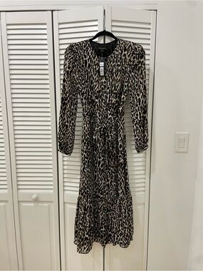 NWT Banana Republic Leopard Print Midi Dress Size 2 Belted Long Sleeve